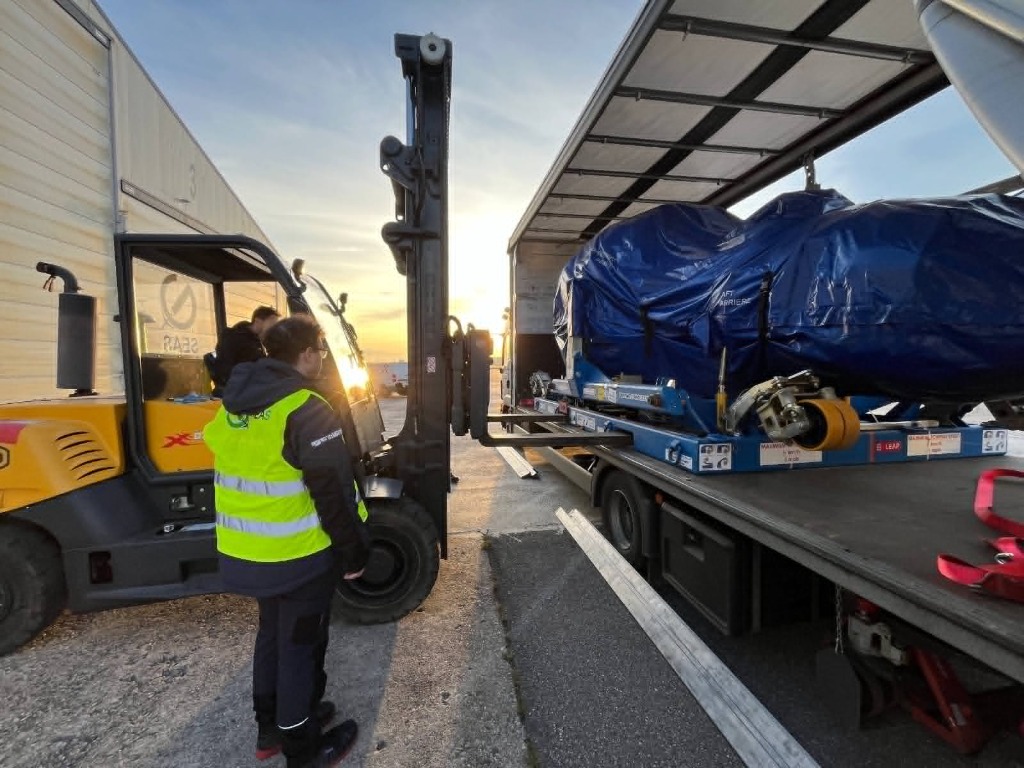 Krovos darbai ir logistika
